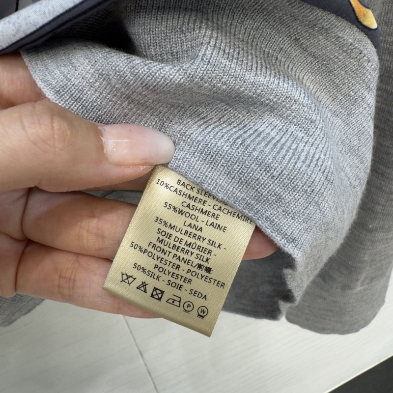 H**me5 sweaters